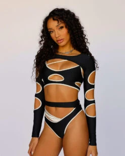 Backstage Baddie Reflective Arm Cutout Ultra Crop Top 19 Backstage Baddie Reflective Arm Cutout Ultra Crop Top -I Hear Raves BackstageBaddieReflectiveArmCutoutUltraCropTop Side