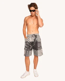 Cosmic Frequency Shorts -I Hear Raves Cosmic Frequency Shorts Full