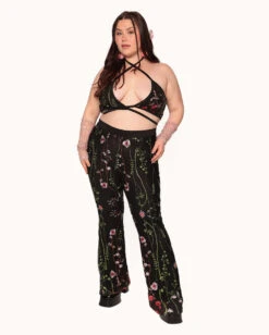 Lace Flowerfields Stretch Pants -I Hear Raves Lace Flowerfields Halter Top C1 Full 6d501a41 0435 4f00 9e7f a99b85c2eb1b
