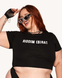 Riddim (B)rat Shirt 11 Riddim (B)rat Shirt -I Hear Raves Riddim B rat Shirt C1 Front