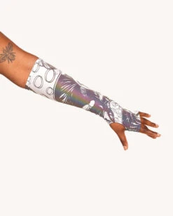 Secret Of Life Mushroom White Reflective Bodysuit With Sleeves -I Hear Raves Secret Life of A Mushroom White Reflective Bodysuit with Sleeves C1 Detail