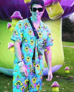 Electric Tripp Camp Shorts -I Hear Raves image 6 87d0af79 3a4a 4c15 9cb2 74fe4337d283